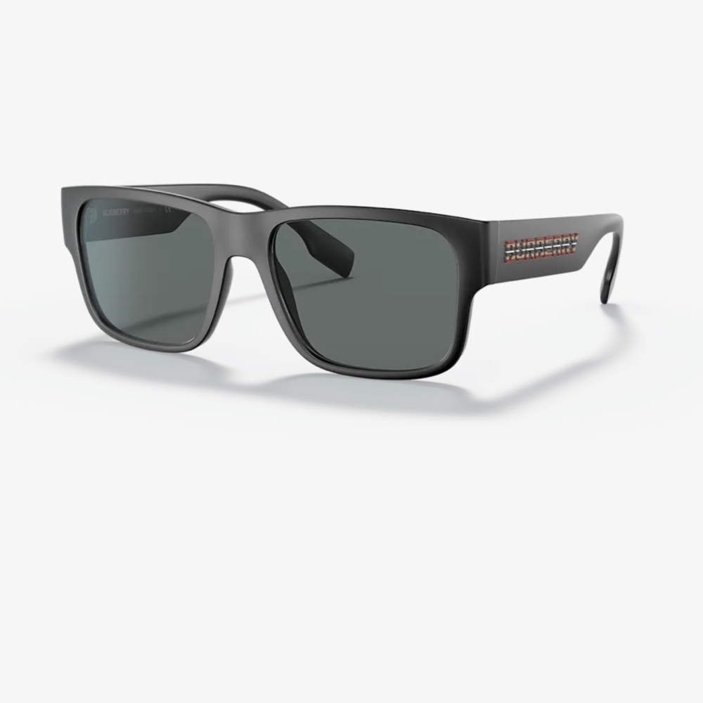 NWT BURBERRY BE4358 KNIGHT SUNGLASSES